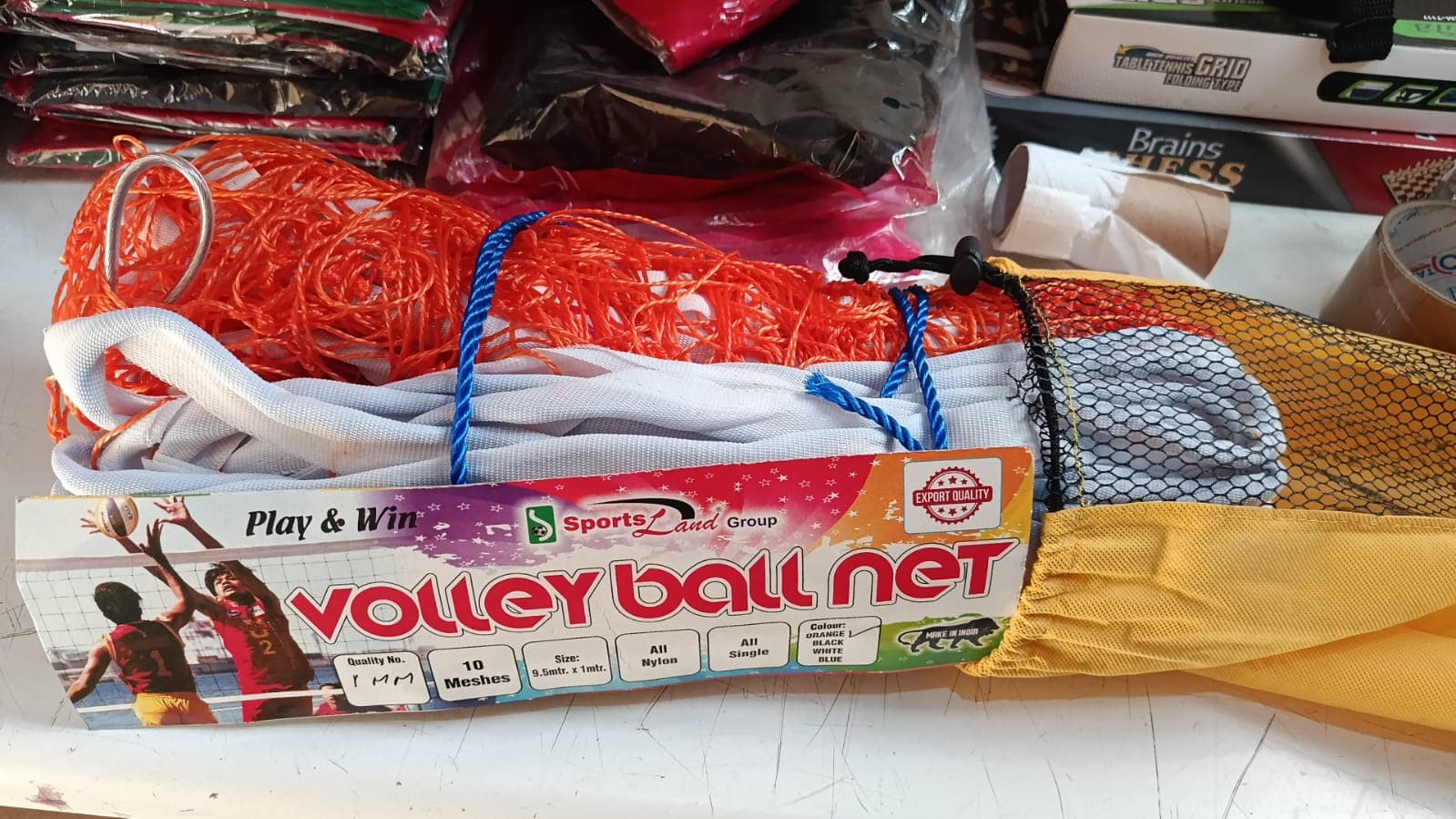 volleyball net with wire
