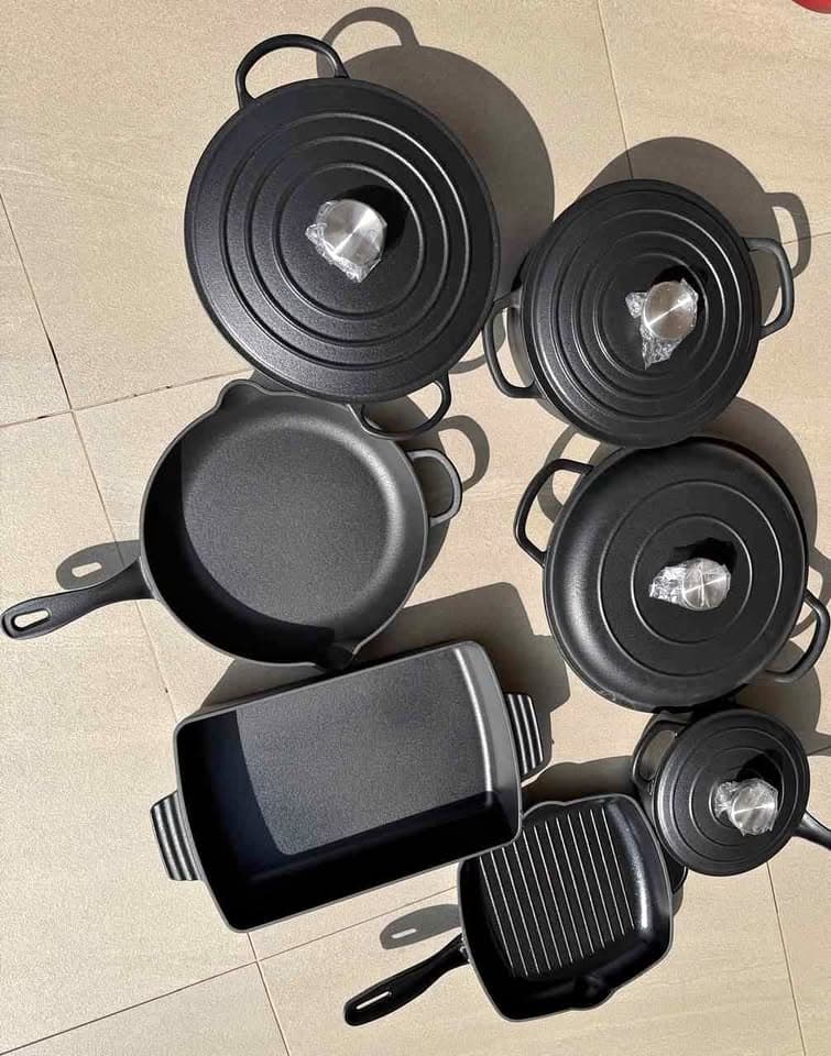 11pcs cast iron cooking ware set gallery 3